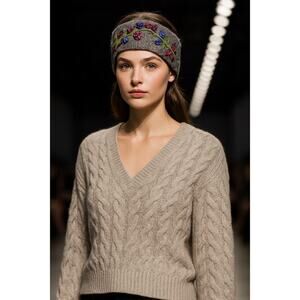 Lost Horizons Wool‎ Embroidered Knit Headband – Floral Winter Ear Warmer